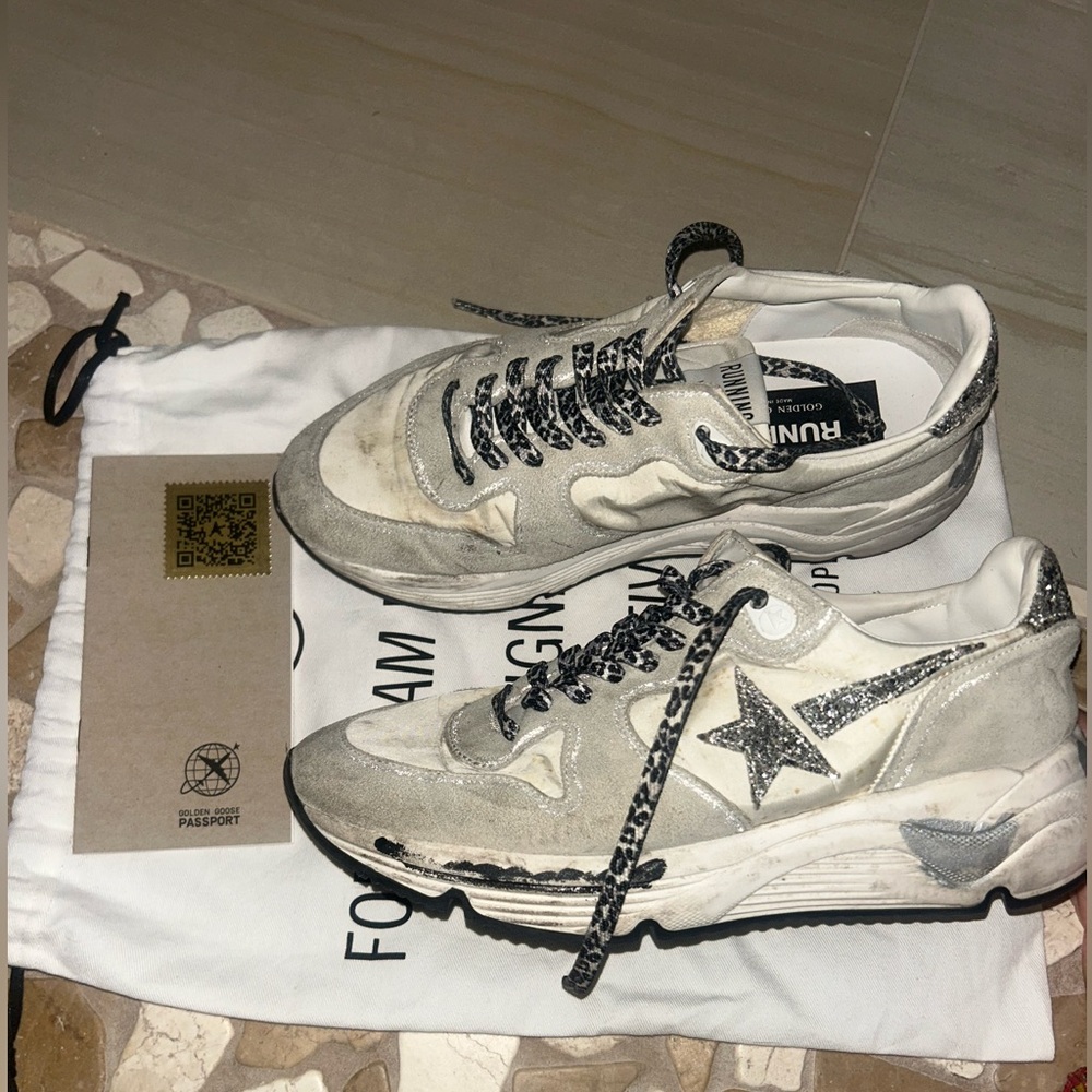 Golden Goose Sneakers